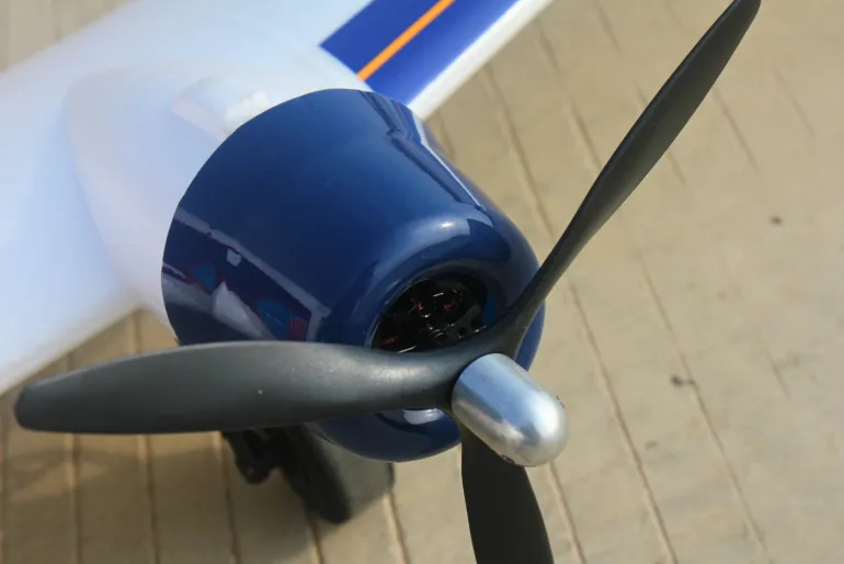 Dynam DC-3 Skybus White RC Warbird Plane 1500mm 59" Wingspan