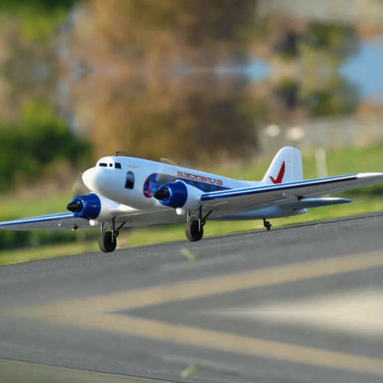 Dynam DC-3 Skybus White RC Warbird Plane 1500mm 59" Wingspan