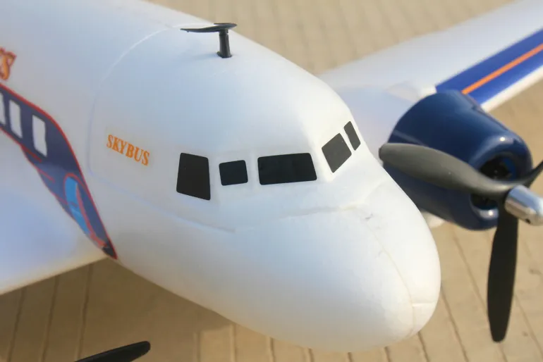 Dynam DC-3 Skybus White RC Warbird Plane 1500mm 59" Wingspan