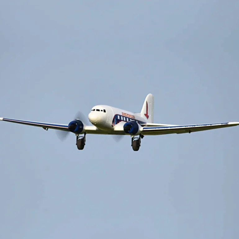 Dynam DC-3 Skybus White RC Warbird Plane 1500mm 59" Wingspan