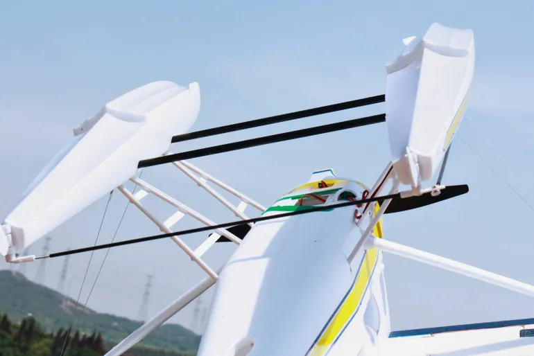 Dynam DHC-2 Beaver V2 Blue 4S Sea/Land RC Float Plane 1.5m w/ Flaps Plus Floats & Rubber Wheel