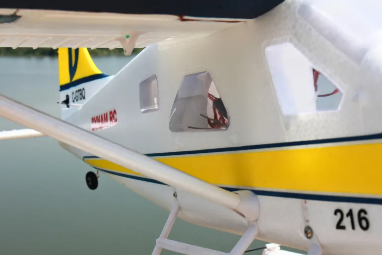 Dynam DHC-2 Beaver V2 Blue 4S Sea/Land RC Float Plane 1.5m w/ Flaps Plus Floats & Rubber Wheel