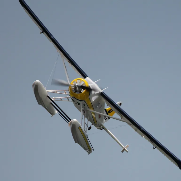 Dynam DHC-2 Beaver V2 Blue 4S Sea/Land RC Float Plane 1.5m w/ Flaps Plus Floats & Rubber Wheel