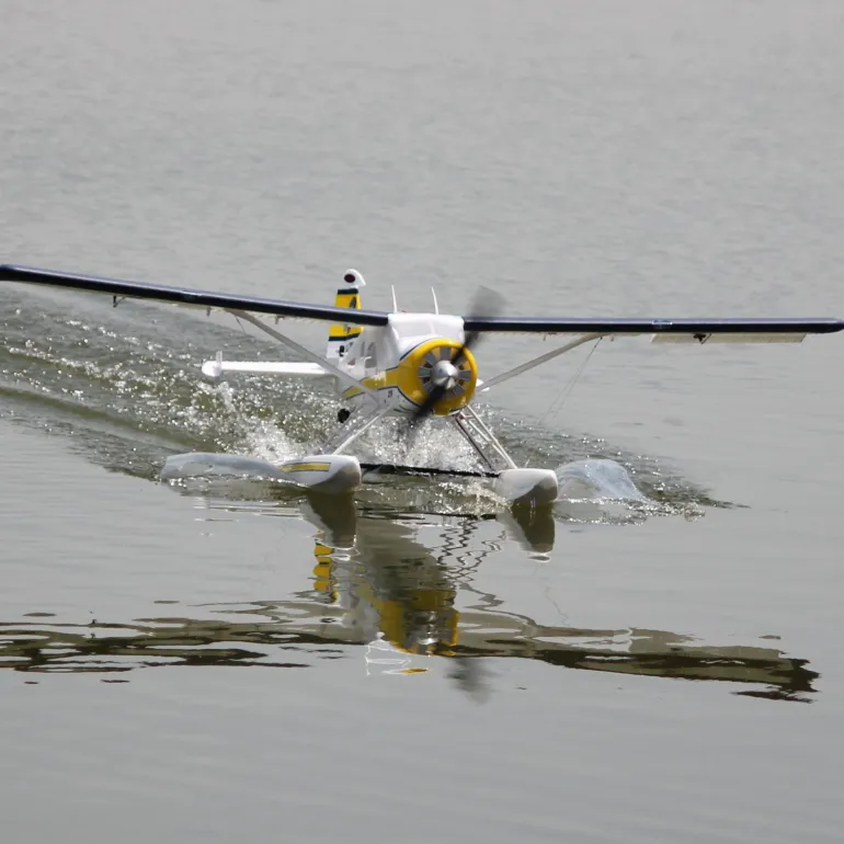 Dynam DHC-2 Beaver V2 Blue 4S Sea/Land RC Float Plane 1.5m w/ Flaps Plus Floats & Rubber Wheel