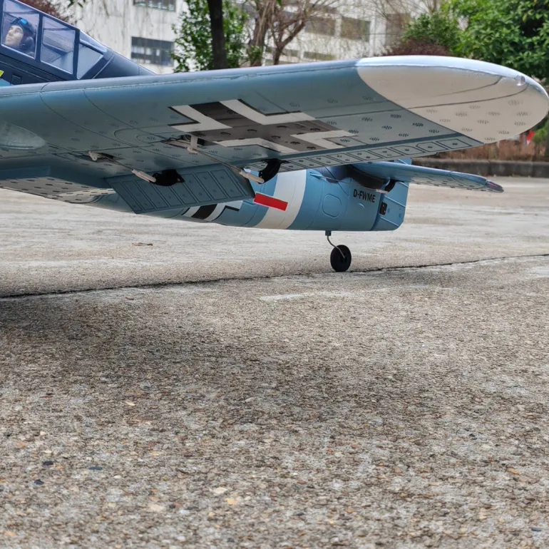 Dynam Messerschmitt BF-109 V2 4S RC Warbird Plane 1300mm w/ Flaps