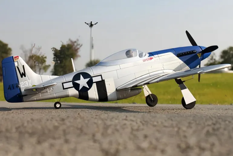 Dynam Mini P-51D Mustang V2 RC Warbird Plane 762mm 30" Wingspan