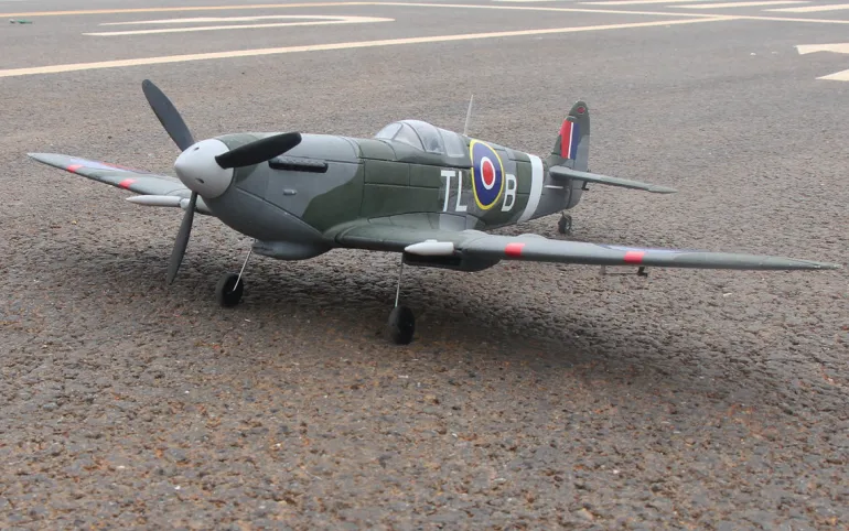 EU Only! Dynam Mini Spitfire V2 900mm Wingspan 3S RC Warbird Plane - SRTF