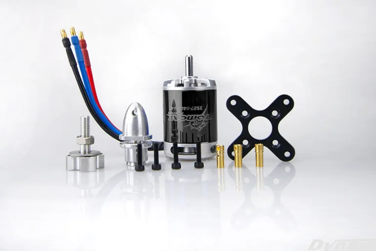 TomCat G25 3527-1140KV Outrunner Motor for (25 Glow) Balsa EP Airplane