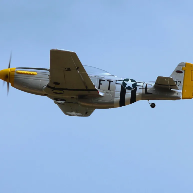 UK Stock Only! Dynam P-51 Mustang V2 Silver RC Warbird Plane 1200mm Wingspan w/ Flaps