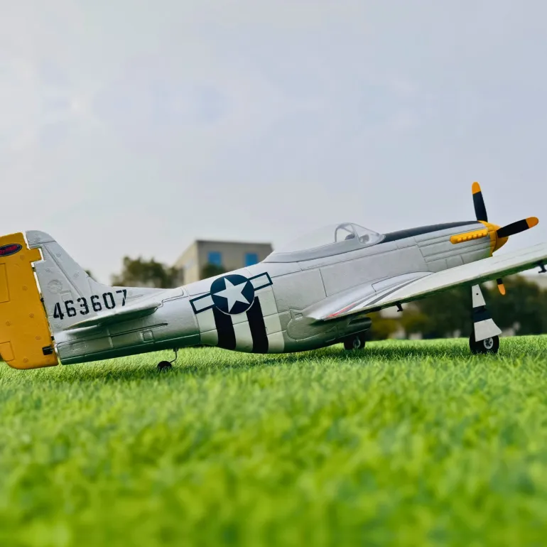 UK Stock Only! Dynam P-51 Mustang V2 Silver RC Warbird Plane 1200mm Wingspan w/ Flaps