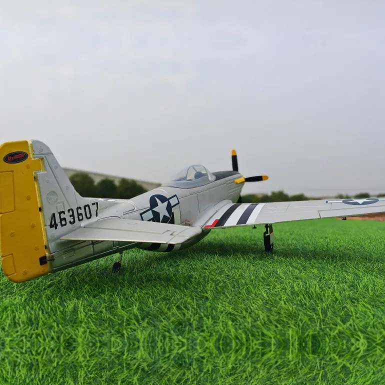 UK Stock Only! Dynam P-51 Mustang V2 Silver RC Warbird Plane 1200mm Wingspan w/ Flaps