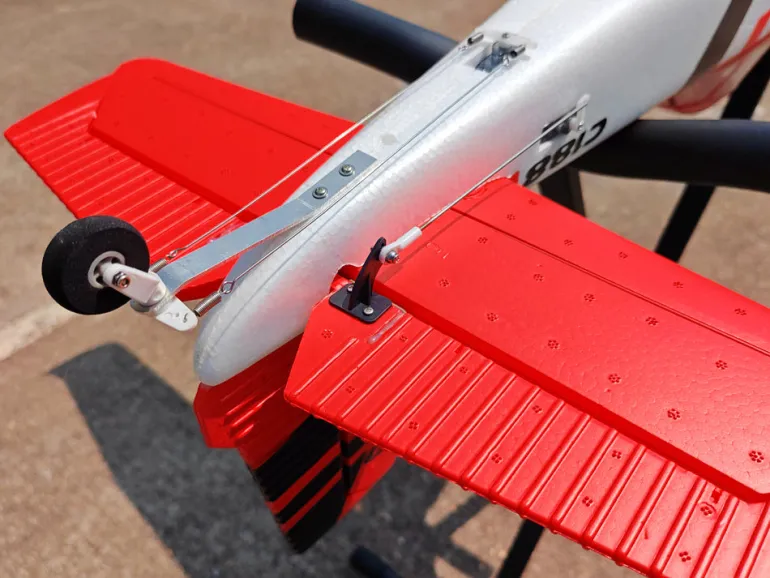 ✨🔄 Upgraded! Dynam Cessna 188 Crop Duster V2 Red 4S STOL RC Scale Plane 1.5m w/ Rubber Wheel