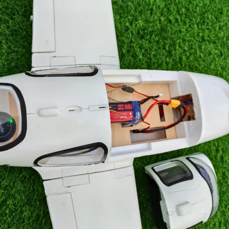 ✨🔄 Upgraded! Dynam Cirrus SR22 V3 Trainer 3S/4S White RC Scale Plane 1400mm Wingspan w/ Flaps