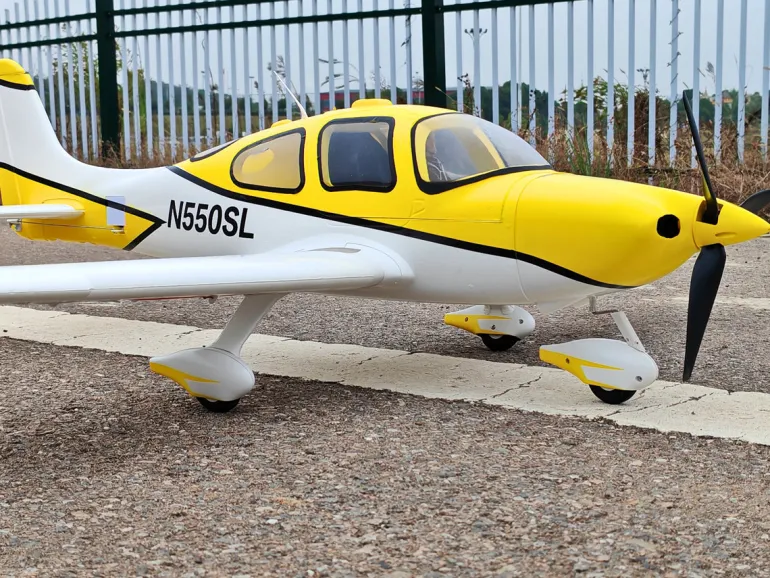 ✨🔄 Upgraded! Dynam Cirrus SR22 V3 Trainer 3S/4S Yellow RC Beginner Scale Plane 1.4m w/ Flaps