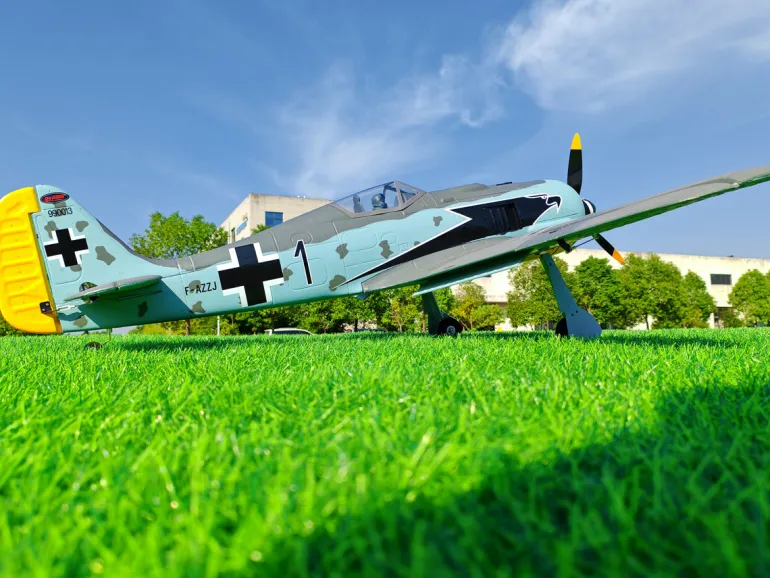 ✨🔄 Upgraded! Dynam Focke Wulf FW-190 V3 4S RC Warbird Plane 1300mm w/ Flaps