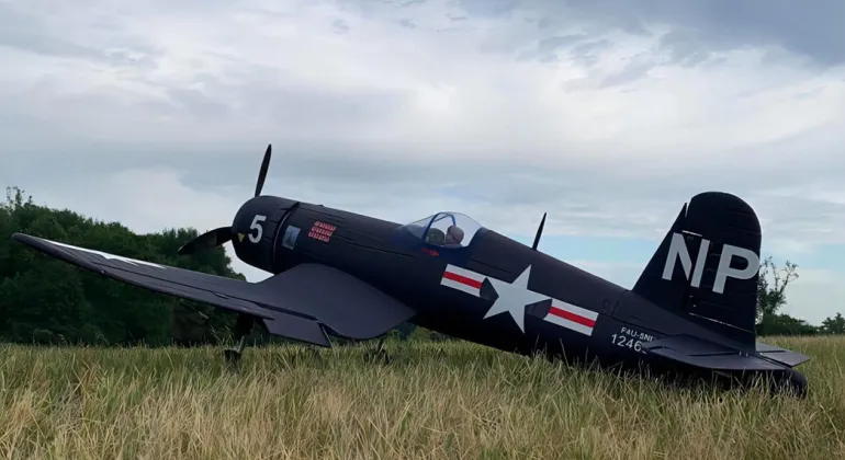 ✨🔄 Upgraded! Dynam F4U Corsair V3 4S RC Warbird Plane 1300mm w/ Flaps