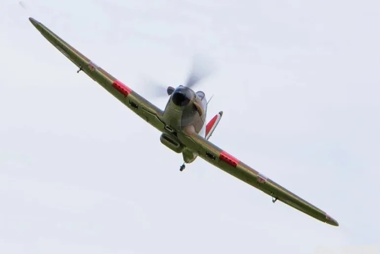 ✨🔄 Upgraded! Dynam Hawker Hurricane V3 4S RC Warbird Plane 1250mm w/ Flaps