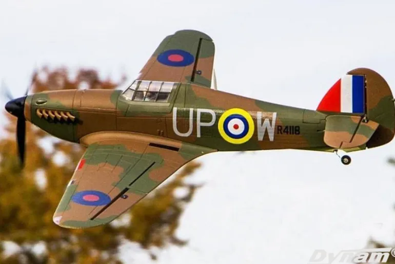 ✨🔄 Upgraded! Dynam Hawker Hurricane V3 4S RC Warbird Plane 1250mm w/ Flaps